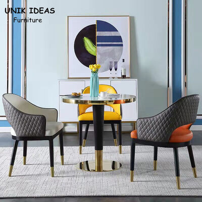 अच्छी कीमत 0.6CBM Nordic Dining Chair 4 Seater Scandinavian Dining Room Table And Chairs Marble ऑनलाइन